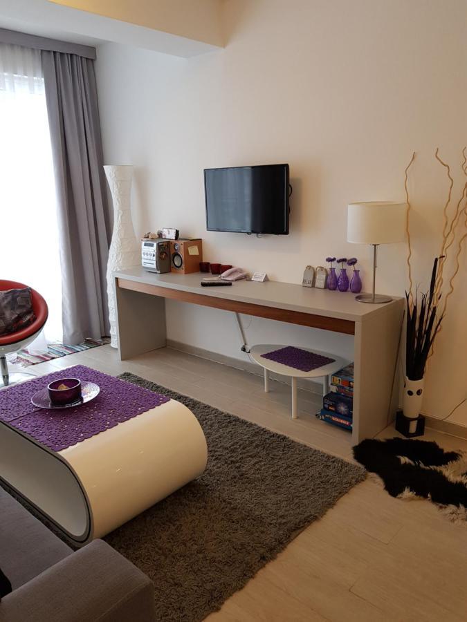 Apartament Czarna Gora Livigno Daire Sienna  Dış mekan fotoğraf